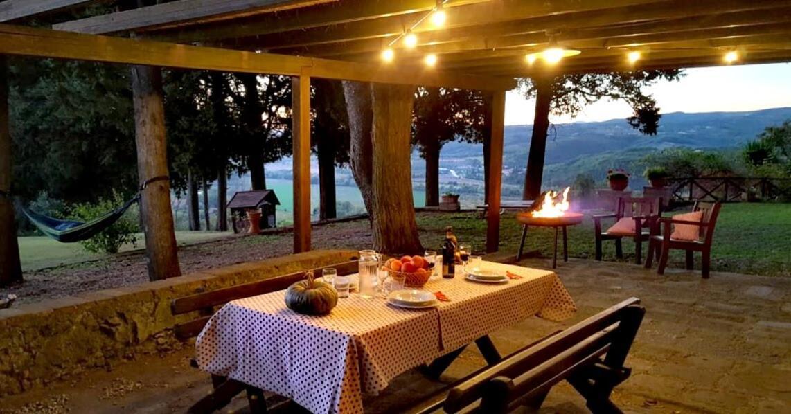 Agriturismo Fattoria La Prugnola Montescudaio Exteriör bild