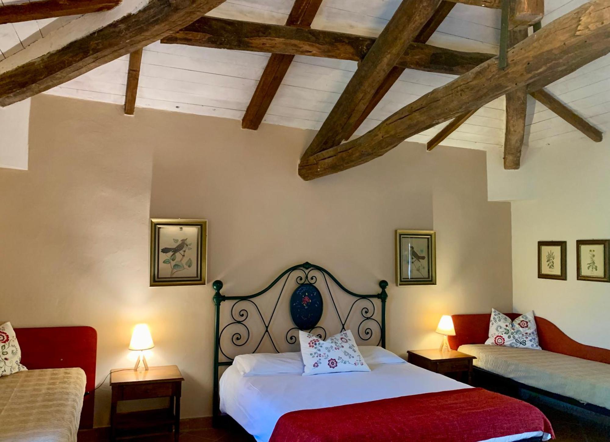 Agriturismo Fattoria La Prugnola Montescudaio Exteriör bild